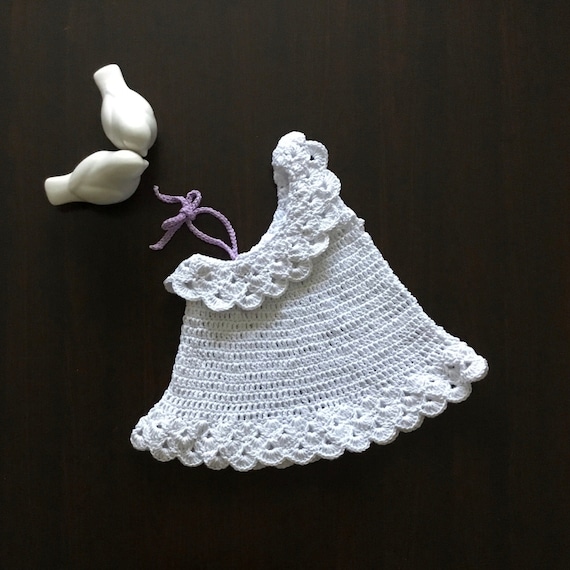 open lace back dress Off-White One-Shoulder Crochet Flower Maxi Dress