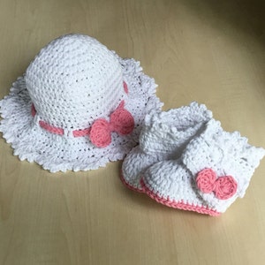 Crochet PATTERN Spring Baby Boot & Hat Set N 285 Size 0-6 months 6-12 months
