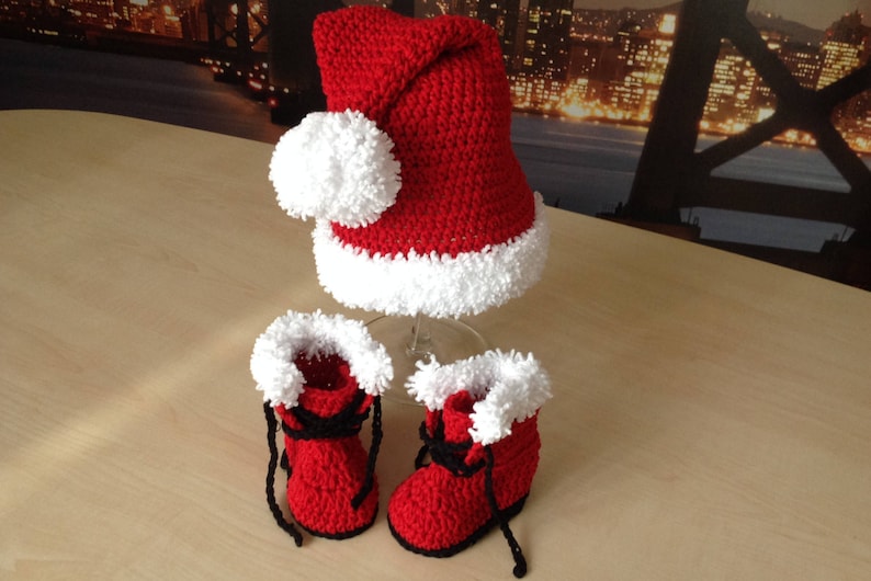 Crochet PATTERN Santa Baby Hat & Boot Set N 334 Size Baby 0-6 and 6-12 months image 2