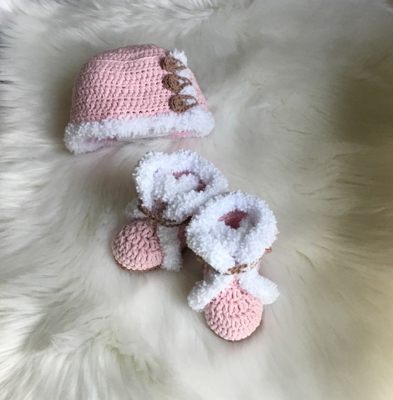 PDF Crochet PATTERN Winter Baby Boot & Hat Set N 290 - Etsy