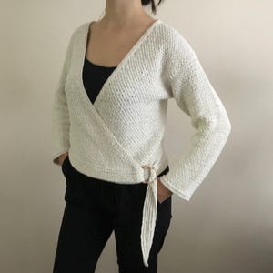 PATRÓN PDF de crochet Chaqueta cruzada de delfines N 683 para 14 tallas Bebé a Adulto 2X Chaqueta fácil moderna y elegante