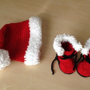 Crochet PATTERN Santa Baby Hat & Boot Set N 334 Size Baby 0-6 and 6-12 months image 4