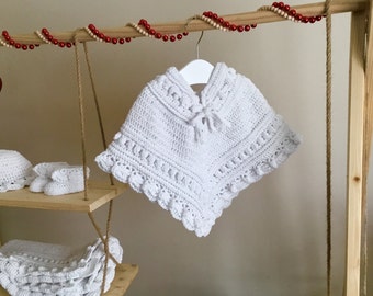 Crochet PATTERN Magnolia Poncho Pattern N 436 Size from 6-12 months to Teens