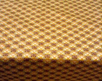 Spirit wax fashion 2.65 x 150cm yellow gold Burgundy tablecloth