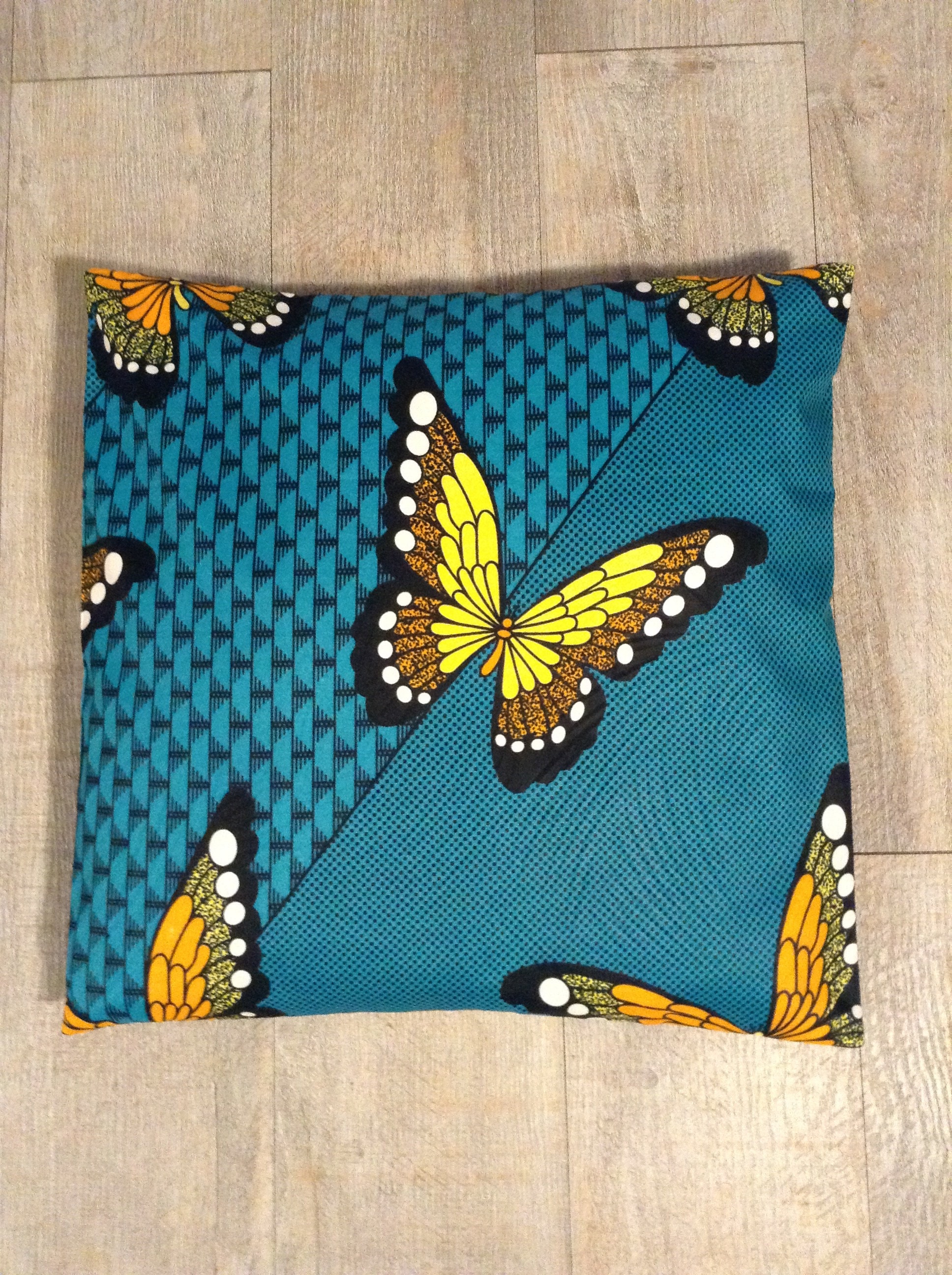 Housse Print Wax de 40cm ou 50 cm Côté Papillons