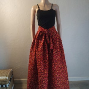 Short or Maxi skirt in WAX cotton pleated at the belt with dominant red centipede chenille officer print image 1