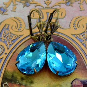 Blue Rhinestone Earrings, Blue Crystal Glass Earrings, Blue Teardrop Earrings, Blue Pear Earrings, Vintage Style Earrings,  RH 25