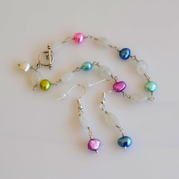 Moonstone Bracelet, Pearl Bracelet, Moonstone Earrings, Gemstone Bracelet, Pearl Earrings, Gemstone Earrings, Multicolor Bracelet, OOAK, 335
