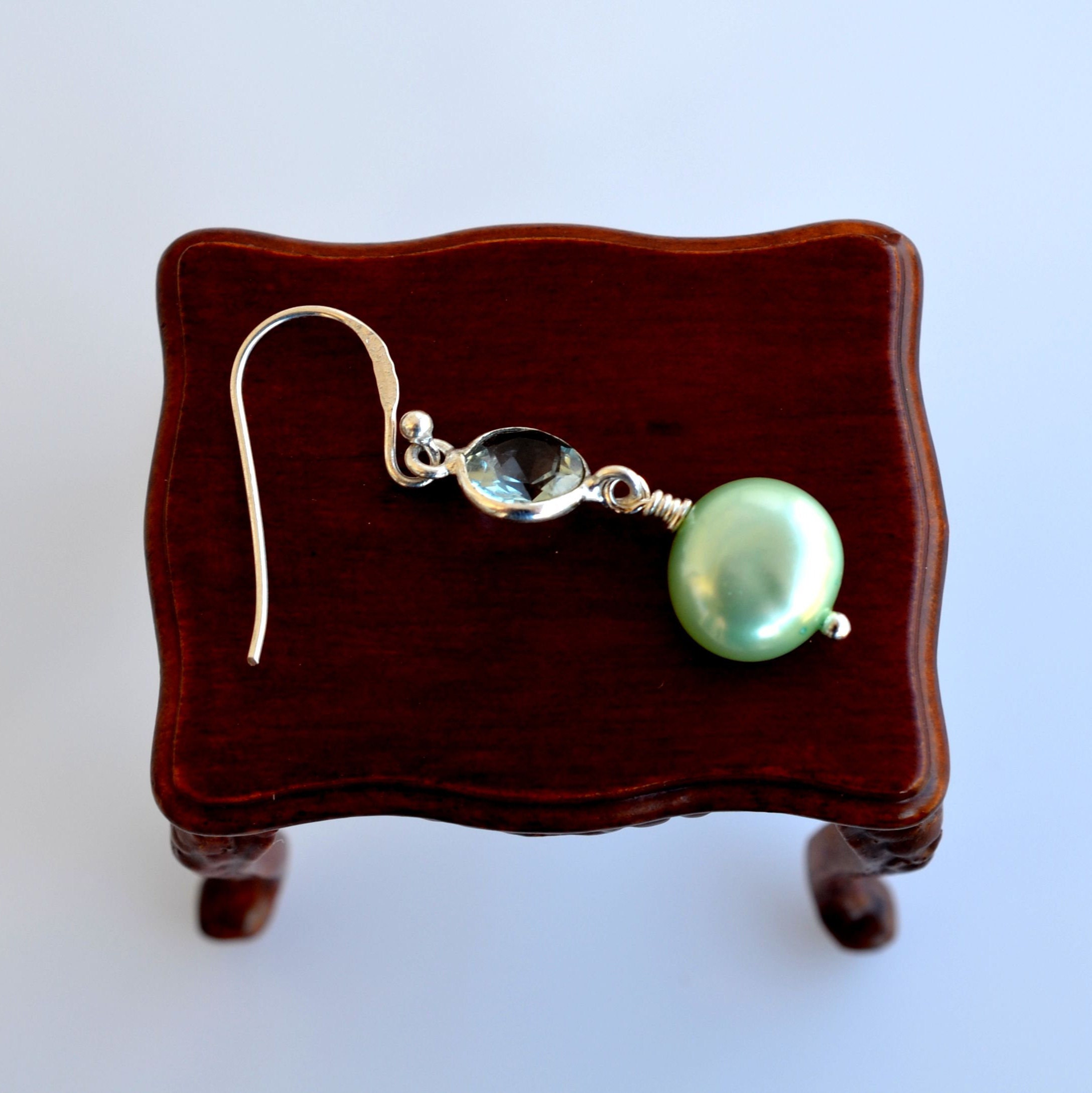 Gretchen Pearl Earrings main image 1