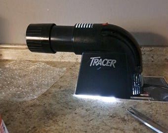 Proyector de trazado Artograph 225-360 para calcar y ampliar obras de arte. ¡Usado y probado!