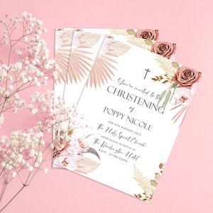 Batizado - Convite - Design de Rosas Rosa e Capim-dos-Pampas - Batismo - Convite personalizado impresso em cartão com envelopes A6 - 15x11cm ap