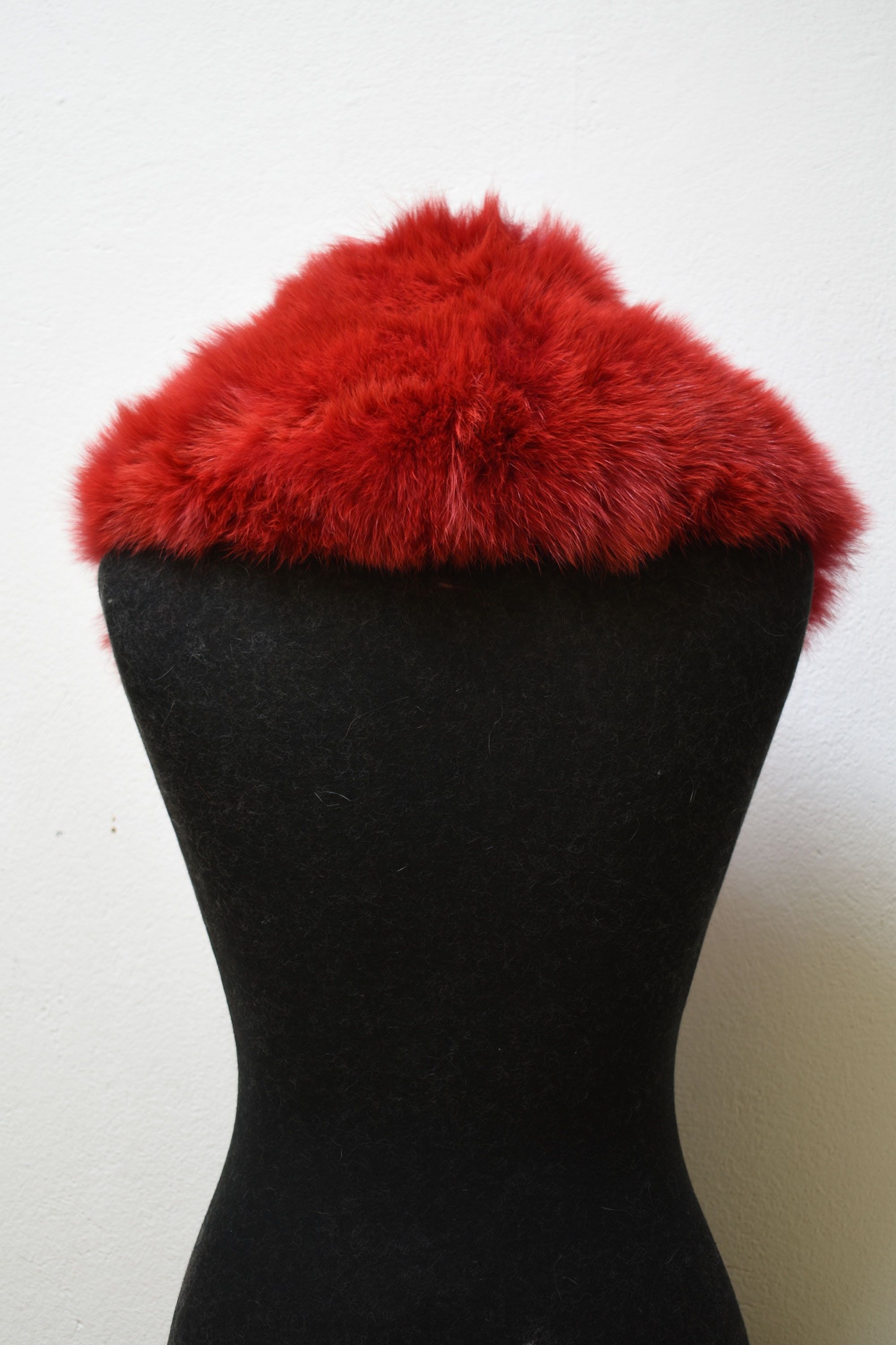 Fezilia Bogas Red Natural Fur Collar