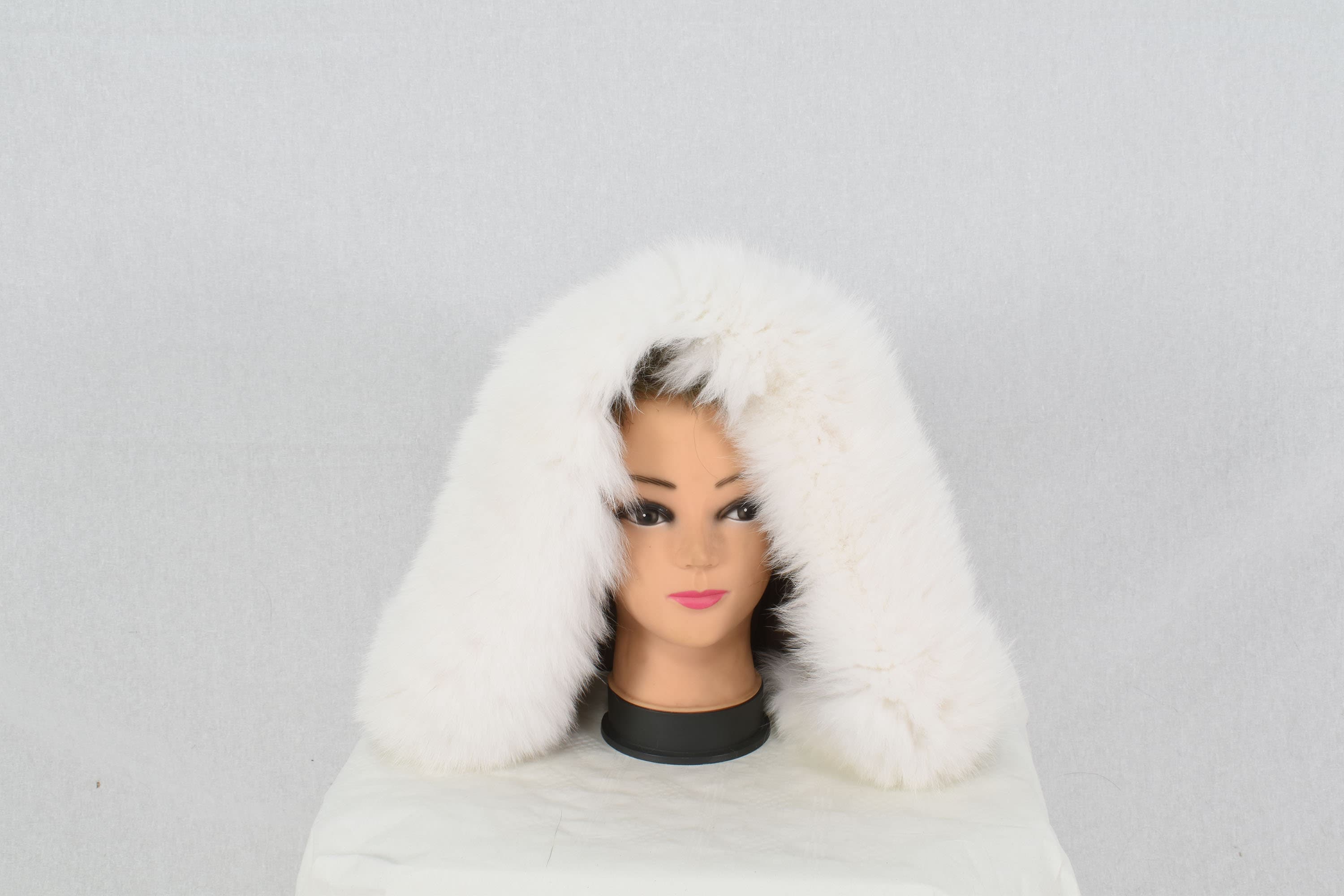 White Faux Fur Trimming - 5 Continuous Yards!