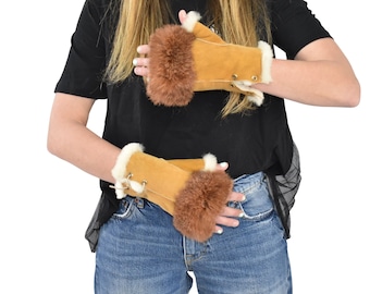 Shearling Fur Gloves , Fingerless Gloves, Winter Gloves , Women Gloves , Fur gloves, Fur Accessories , Luxury Gift
