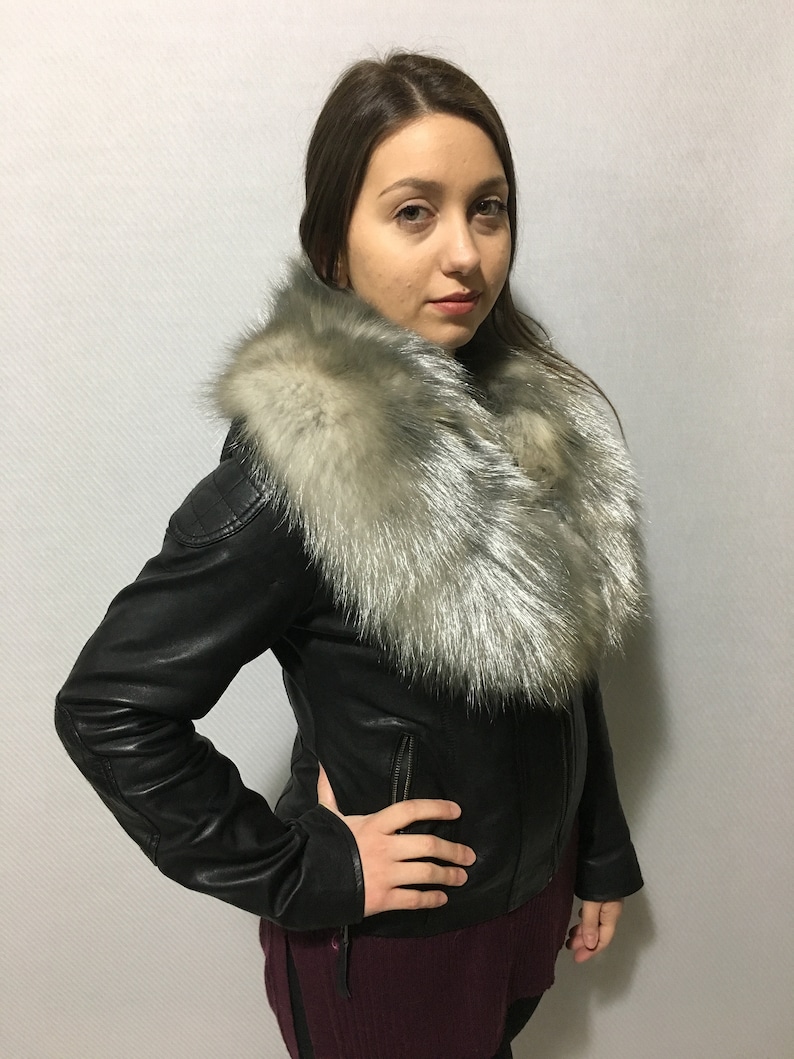 Gorgeous Metallic Gray Fox Fur Collar