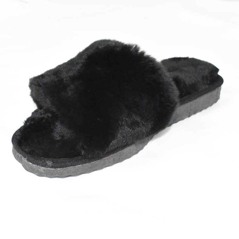 mens rabbit slippers