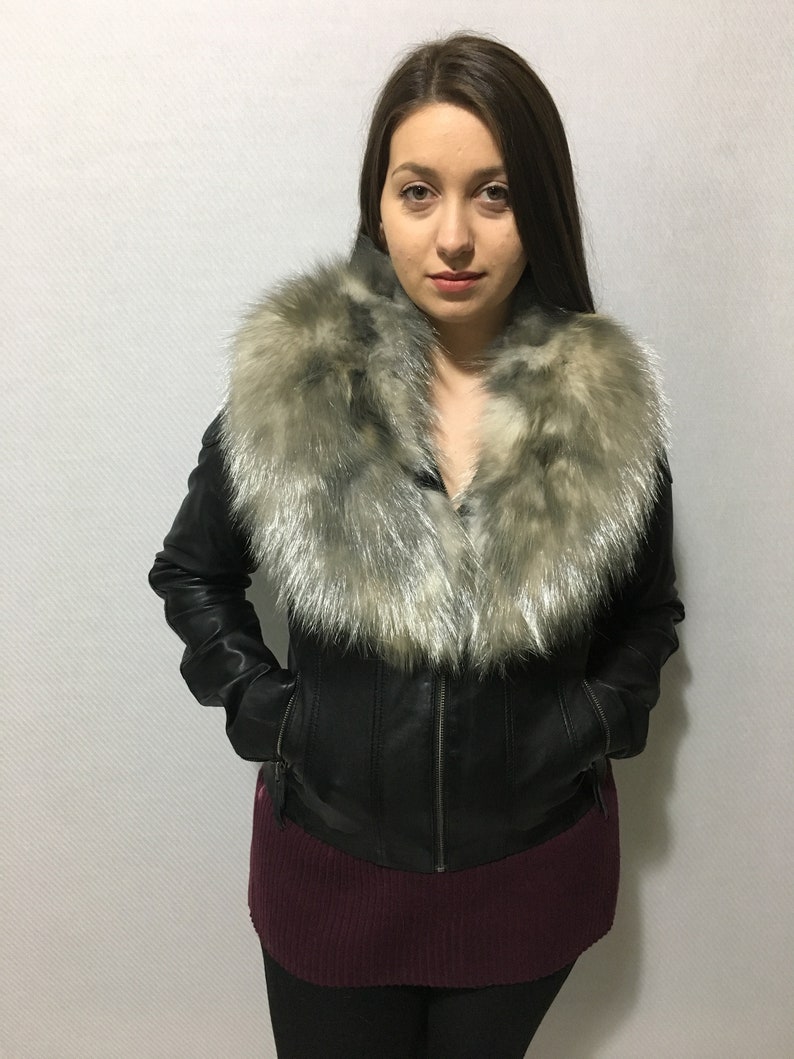 Gorgeous Metallic Gray Fox Fur Collar