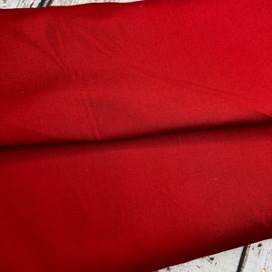 Clearance Red Broadcloth Cotton Fabric Finders 100 percent Red Solid Broadcloth Cotton Fabric 60 inch width by the Yard