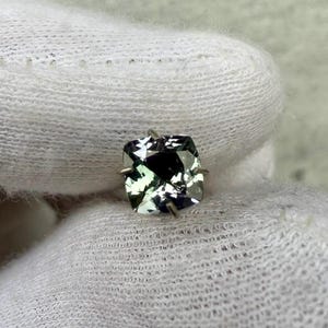 Unheated Green Purple Tanzanite Gemstone, Loose Tanzanite Cushion Cut Gemstone, Jewelry Supplies Authentic Tanzanite Crystal 0.91 Carat