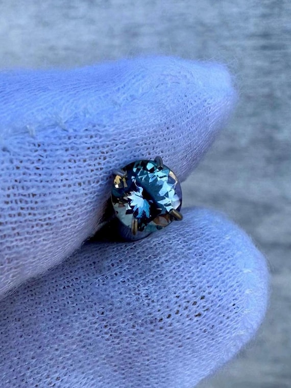 Green Purple Tanzanite Gemstone, Loose Unheated Tanzanite Round Cut Gemstone, Jewelry Supplies Authentic Tanzanite Crystal 0.74 Carat