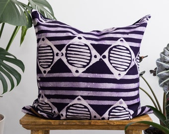 Blue and black batik cushion. Hand-printed fabric cushion. African fabric cushion. 20x20 inch