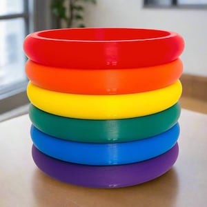 Rainbow planter with Built-In Drip Tray
