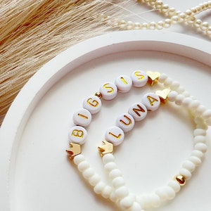 Pulsera de hermana mayor, hermana pequeña, pulsera con nombre de niña, corona, pulsera de corazón, hermana mayor, hermana pequeña, pulseras de hermana, joyas para niños, regalo para bebé