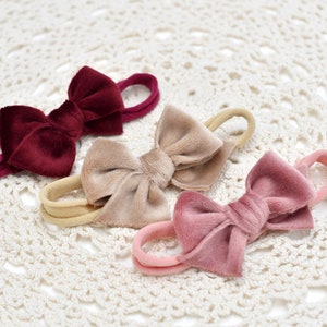 Newborn  velvet headband, velvet bow, set of 3, baby gift, burgundy, beige, dusty pink, bow headband, holiday gift, hair bow, velvet bows