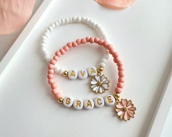 Flower name bracelet for kids, personalized gift for girls, flower girl bracelet, toddler bracelet, pink, daisy, custom kids name jewelry