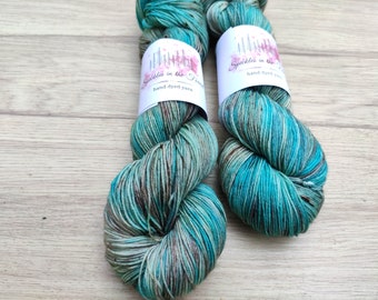 Superzachte Merino Sokkenwol; 75/25% merinowol/nylon; 100gr/425 meter; Superwassen; Handgeverfd