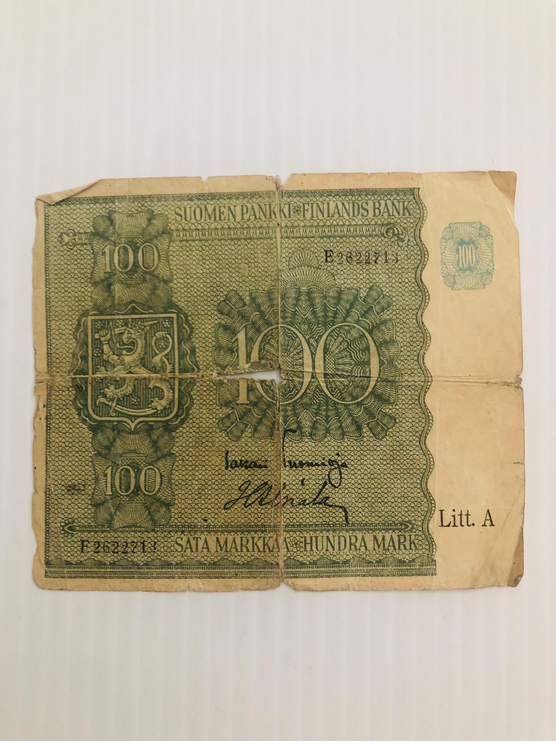 フィンランドの１００マルカ紙幣 フィンランド 100 マルカア 1945 プレユーロ ヴィンテージ紙幣