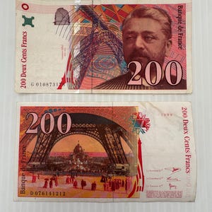 France 200 Francs Eiffel Tower Colorful Vintage 1990s Pre-Euro