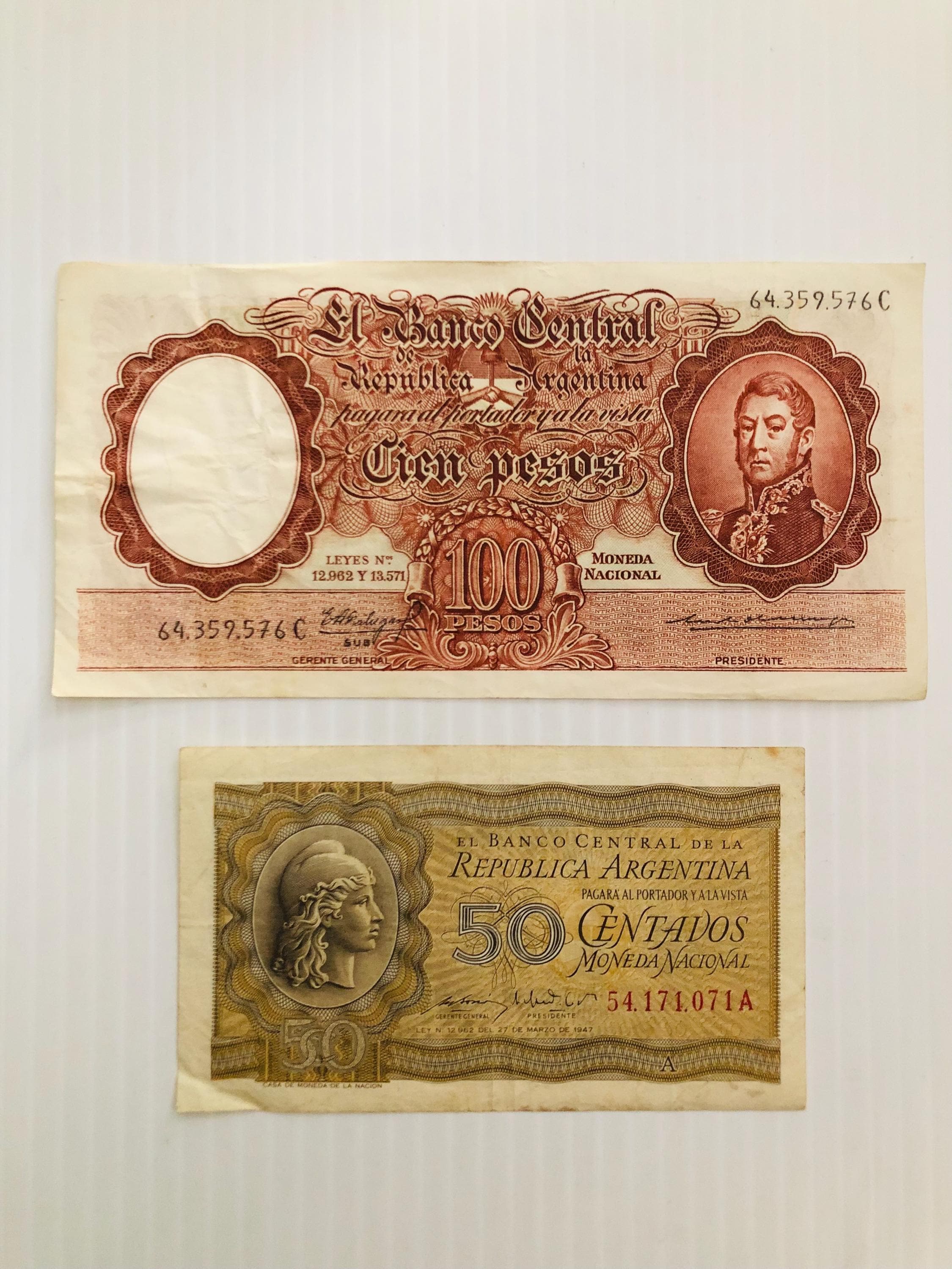 【10枚セット】アルゼンチン 100ペソ 紙幣 現地取得 10枚セット】アルゼンチン 100ペソ 紙幣 現地取得