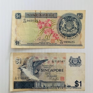 Singapore 1 Dollar 1960s-1980s Orchid, Bird Serie Lot von 2 Vintage Banknoten verschiedener Generationen