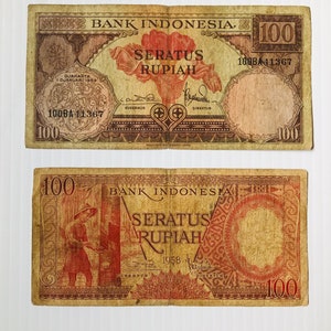 Indonesia 100 Rupiah 1958 and 1959  Ornate Colorful Lot of 2 Banknotes