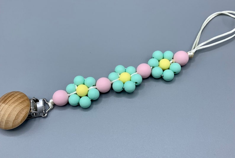 silicone pacifier clip flower pacifier clip baby pacifier holder Pacifier Clip pastels pacifier clip silicon beaded clip