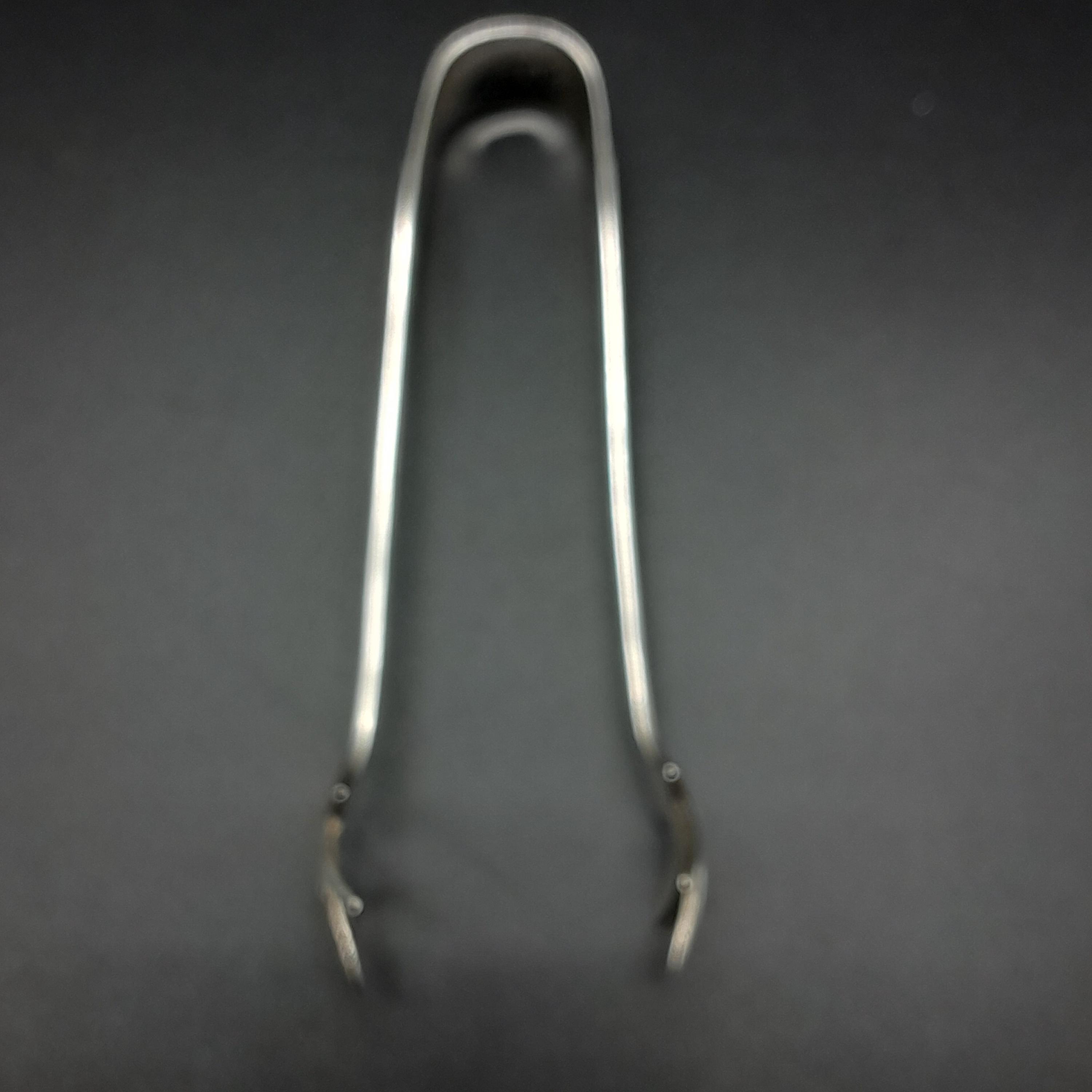 スターリングシルバー　シュガートング　アンティーク品 フランス製アンティーク獣足シュガートング優雅