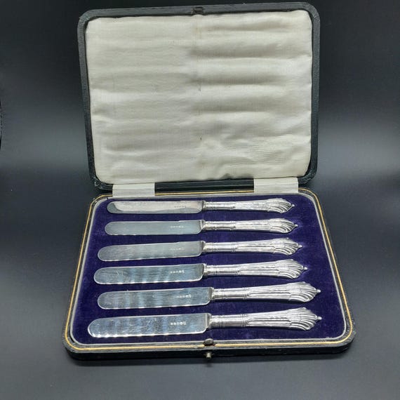 イギリスアンティーク 純銀製バターナイフ6本セットボックス付 イギリスアンティーク 純銀製バターナイフ6本セットボックス付