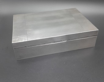 Scatola per sigarette vintage in argento sterling Art Déco, 1930