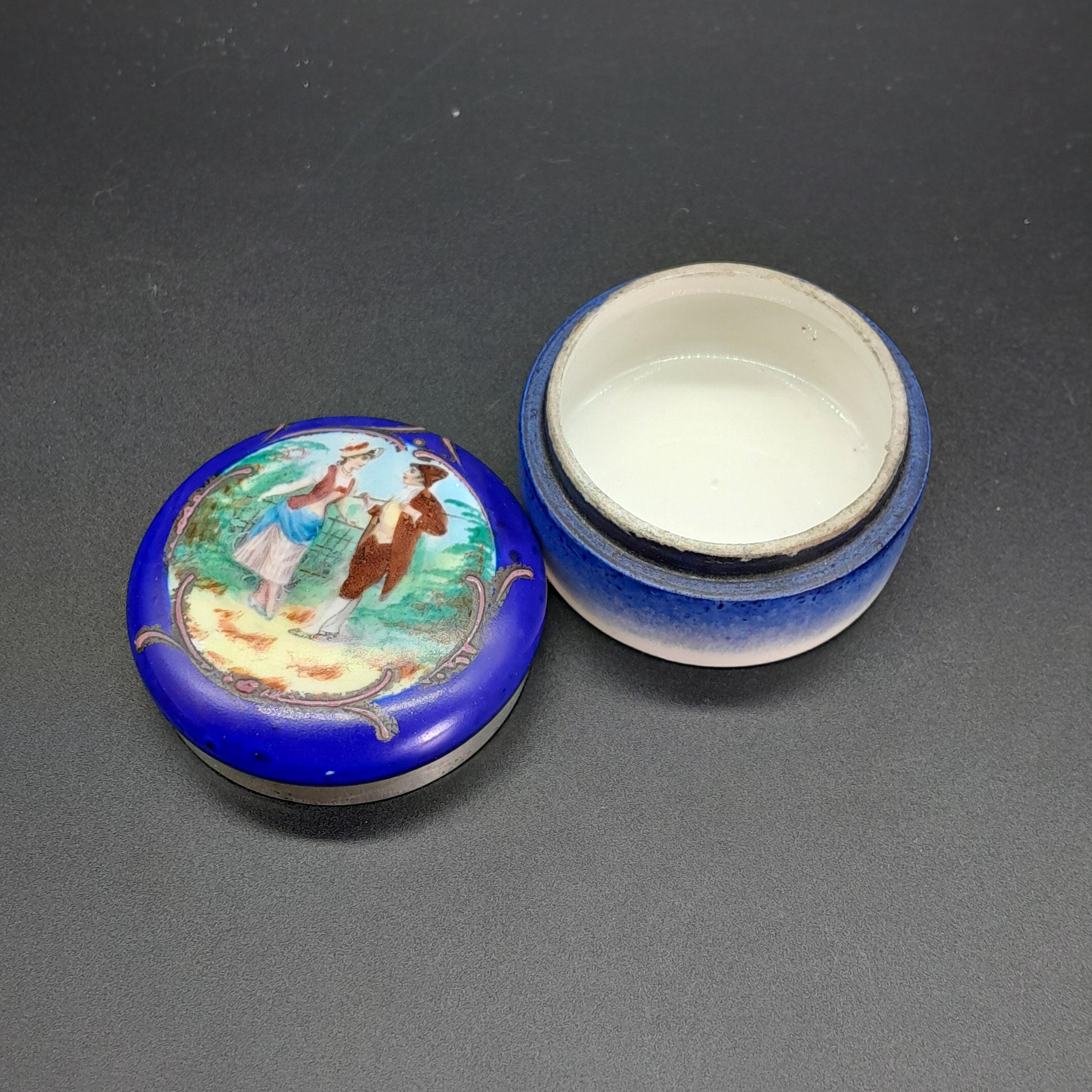 アンティークの銀製装飾小物入れ、1904 年 - Etsy 日本