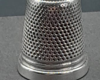 Vintage Sterling Silver Thimble