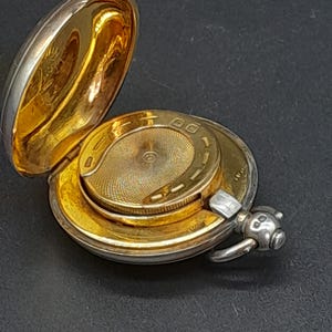 Sovereign case - Etsy 日本