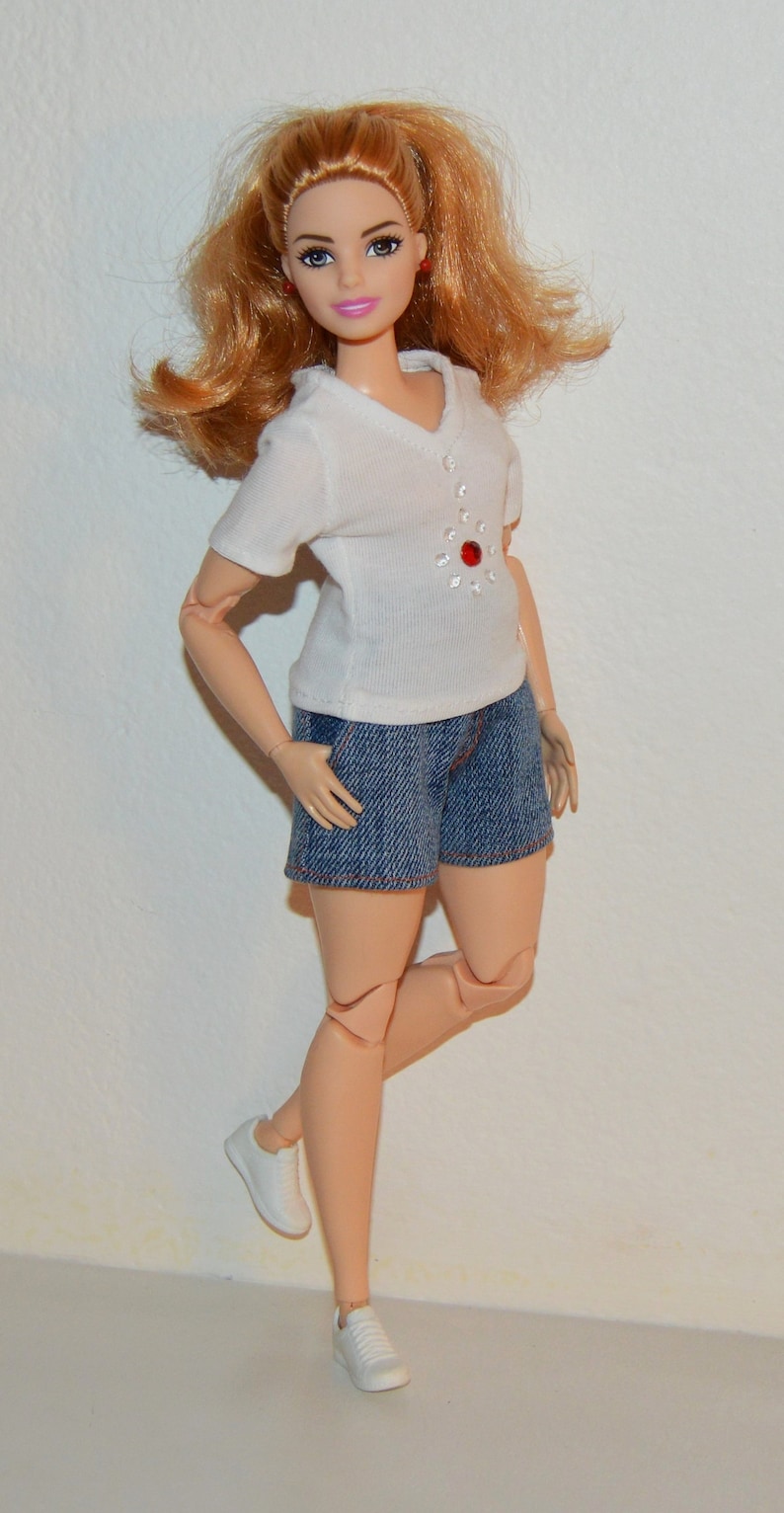 curvy barbie outfits