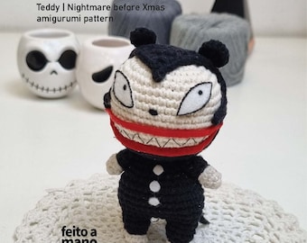 Vampire Teddy | amigurumi pattern