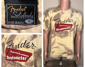 Vintage Fender Guitar t-shirt Stratocaster comfort contoured shirt adult size large all over print single stitch music tour