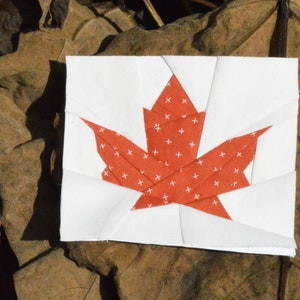 Rotes Ahornblatt FPP Muster, Maple Leaf Foundation Papierstückmuster, Herbst Quiltmuster, Herbst FPP Muster