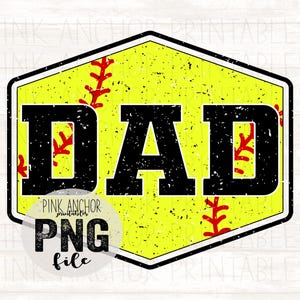 Puede incluir: Gráfico amarillo y negro con la palabra "DAD" en negrita, letras negras. El diseño incluye costuras de béisbol rojas y una textura desgastada. La imagen también incluye el texto "PINK ANCHOR PRINTABLES PNG file."