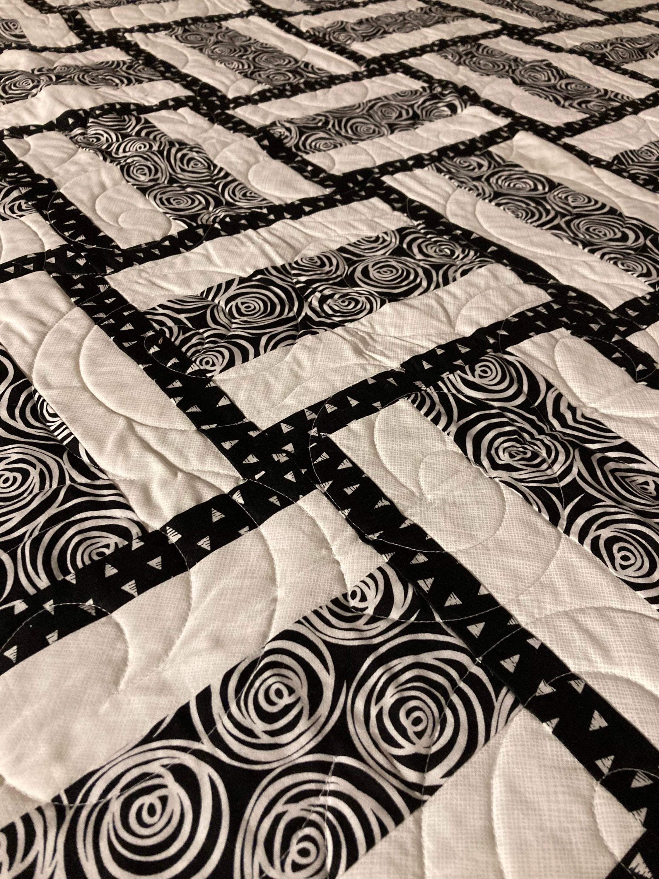Homemade Quilt - Black and White - Geometric - Modern Quilt - Stripes ...