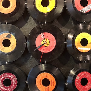 9 O’Clock, RANDOM 45 RPM record clock
