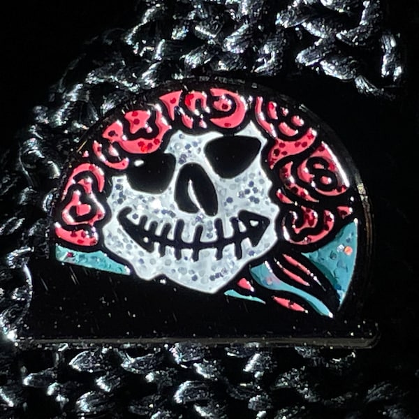 Dead Forever Sphere Tribute Pin